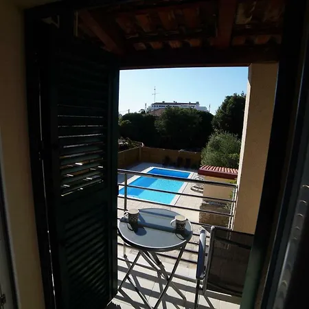Korona Apartmán *