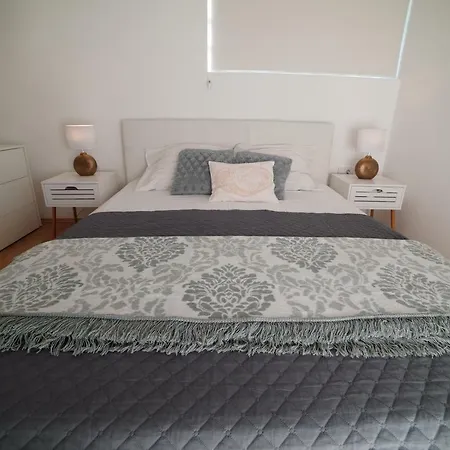 Korona アパート ザダル