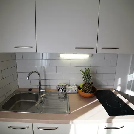 Korona Apartment *
