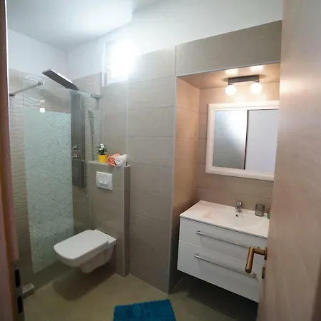 Korona Apartmán *