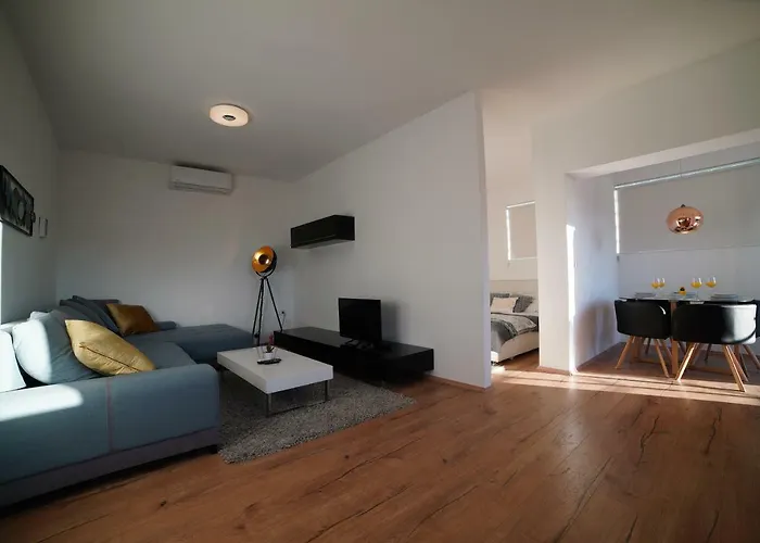 Korona Διαμέρισμα Ζαντάρ